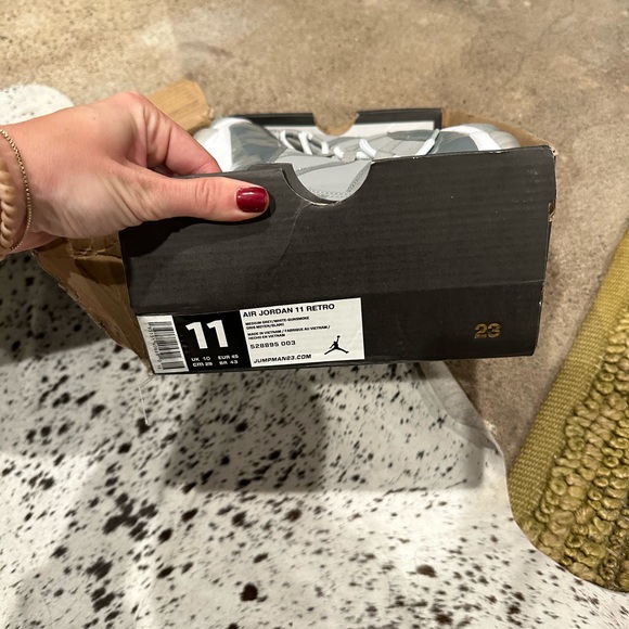 Air Jordan 11 retro - Picture 2 of 7
